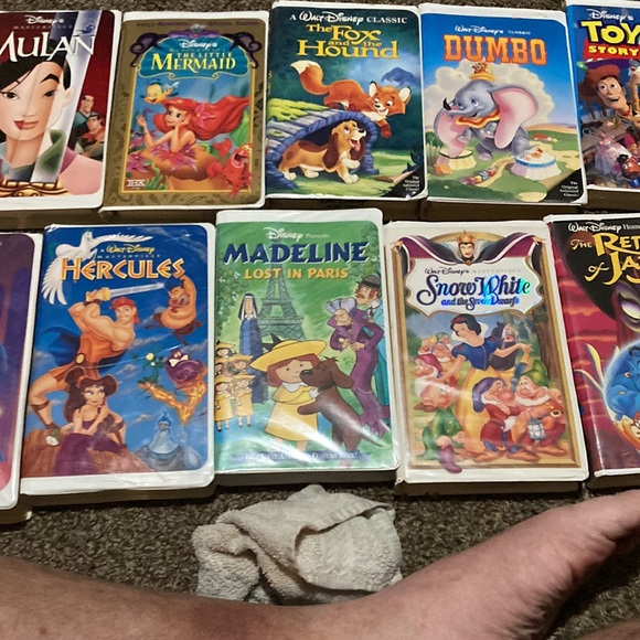 Selling Walt Disney vhs tape because you can make money too - Picture 6 of 7